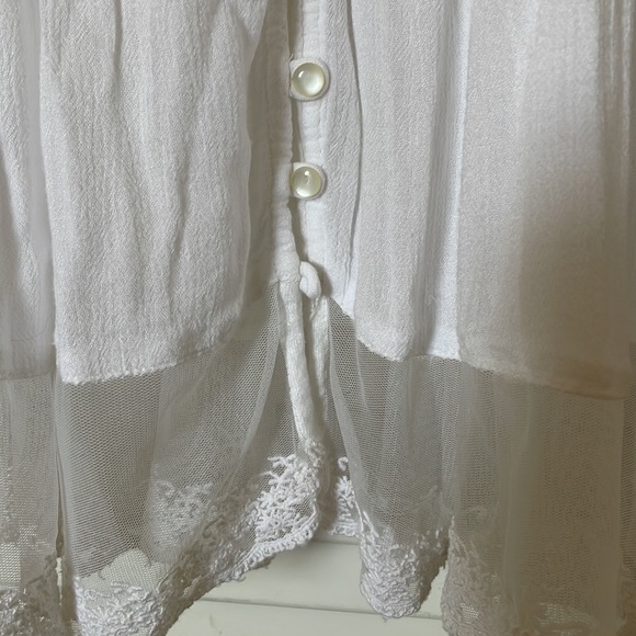 WHITE FLOWY COTTAGE CORE INSPIRED MINI DRESS - Picture 9 of 9